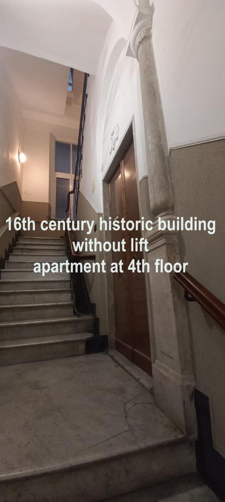 Baxeico Old Town Parking Free Appartement Genua Buitenkant foto